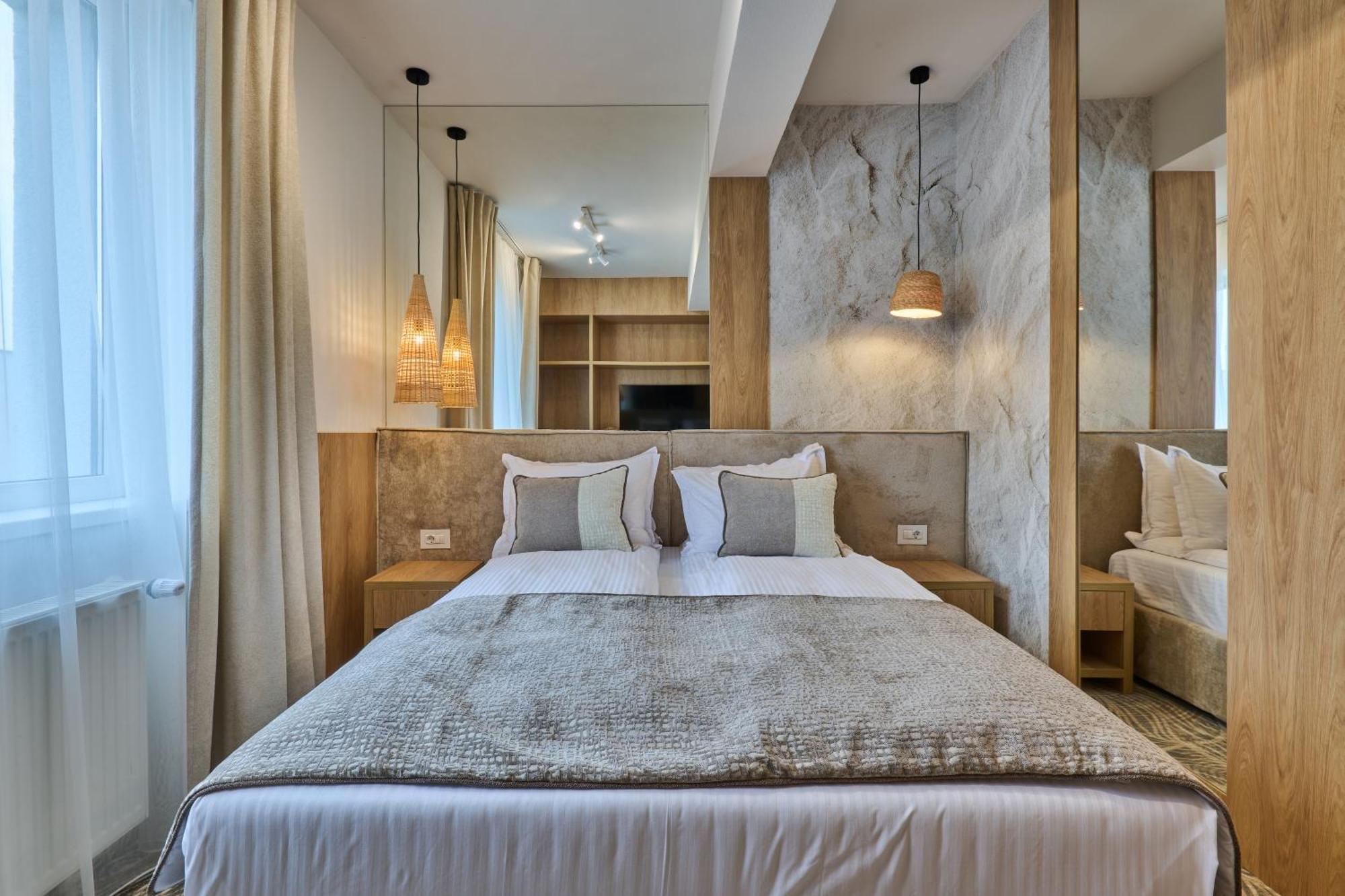 Hotel Serenity ทิมิชัวรา ภายนอก รูปภาพ
