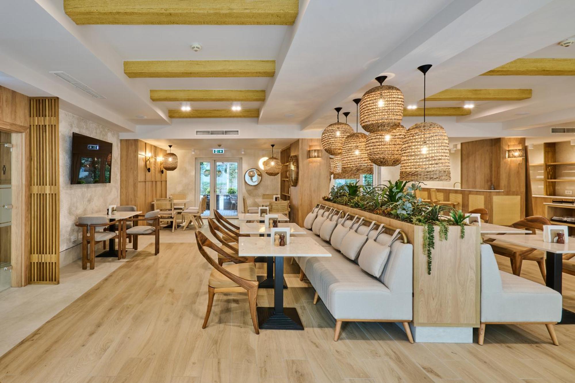 Hotel Serenity ทิมิชัวรา ภายนอก รูปภาพ