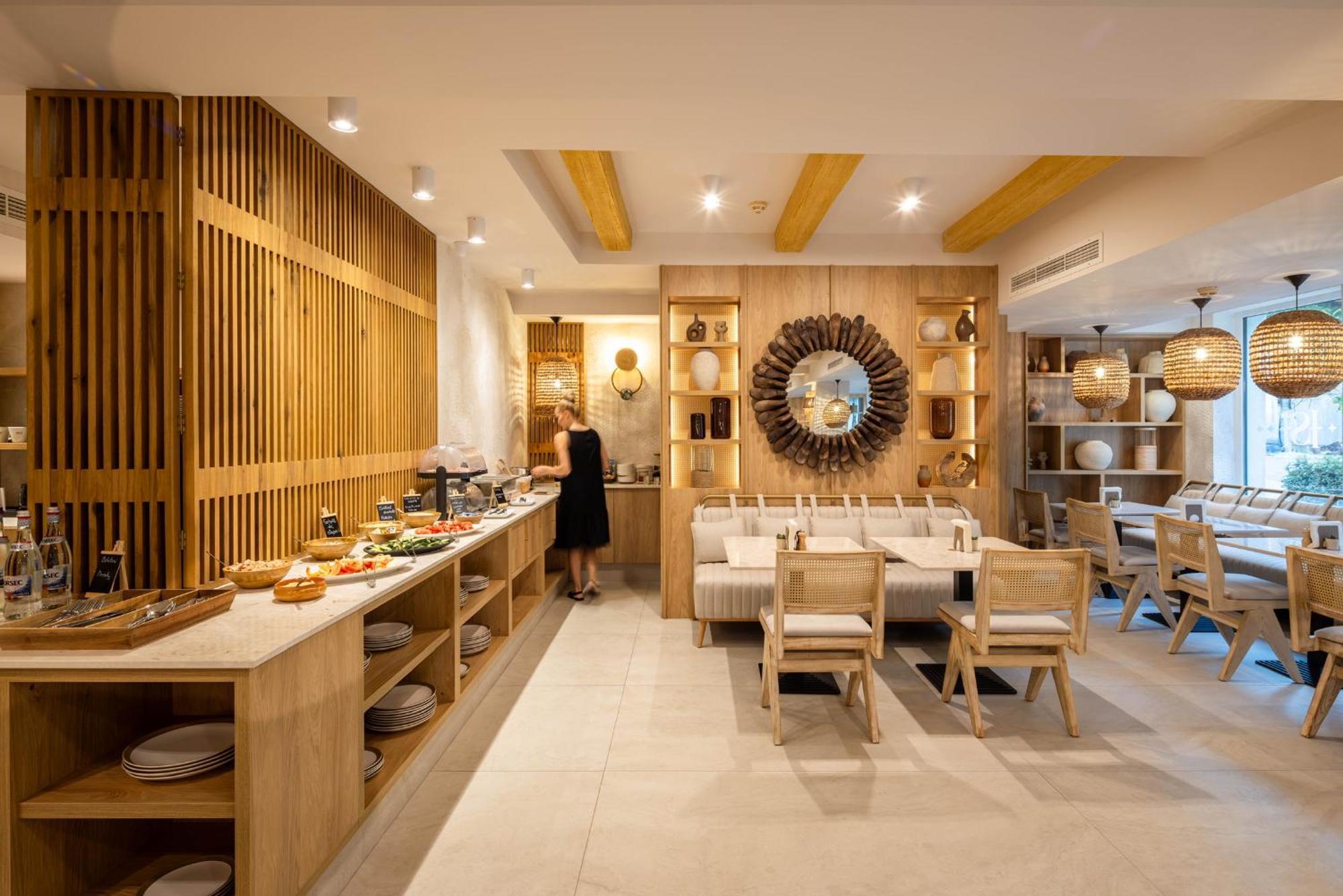 Hotel Serenity ทิมิชัวรา ภายนอก รูปภาพ